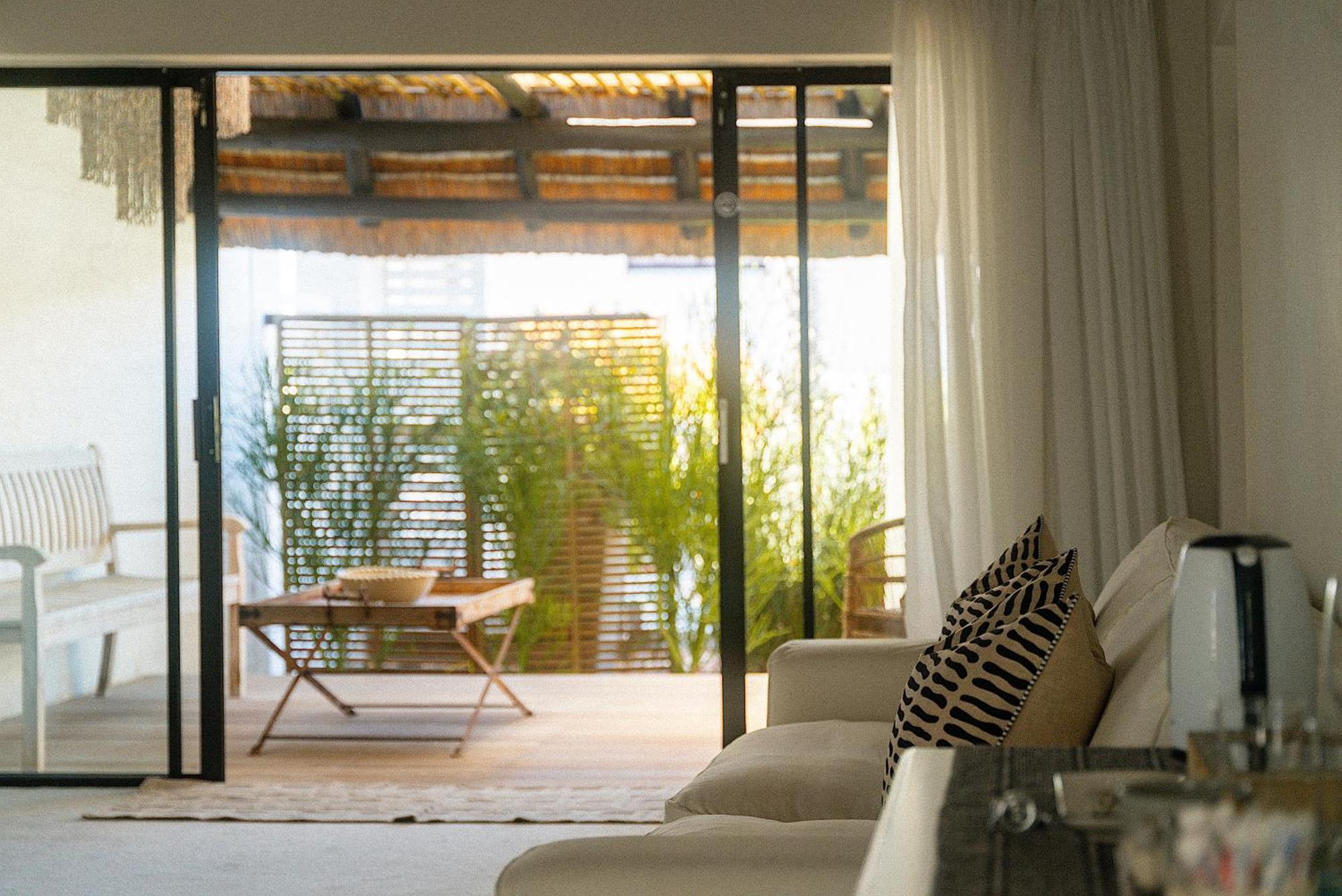 Canal Guest House - Waterfront Boutique Bed & Breakfast - Solar Power St Francis Bay Exterior photo
